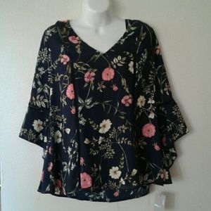 NWT Belle +  Sky Floral Blouse